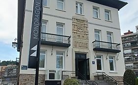 Mondragon Hotela Arrasate/Mondragon Exterior photo