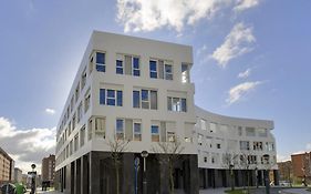 Apartamentos Irenaz Vitoria Exterior photo