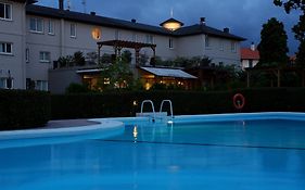 Hotel Rio Bidasoa Hondarribia Exterior photo